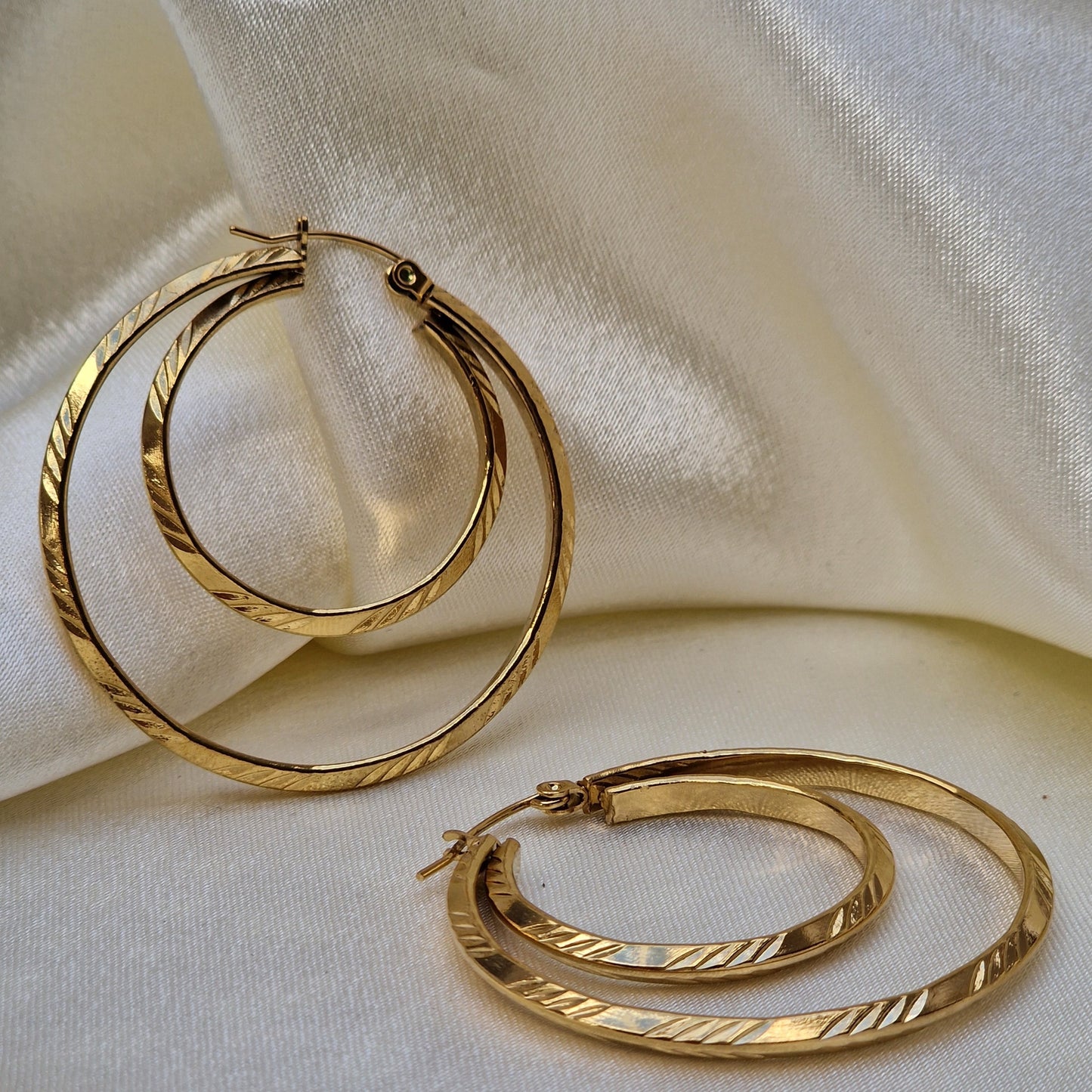 Orbit Hoop Earrings ~ Gold